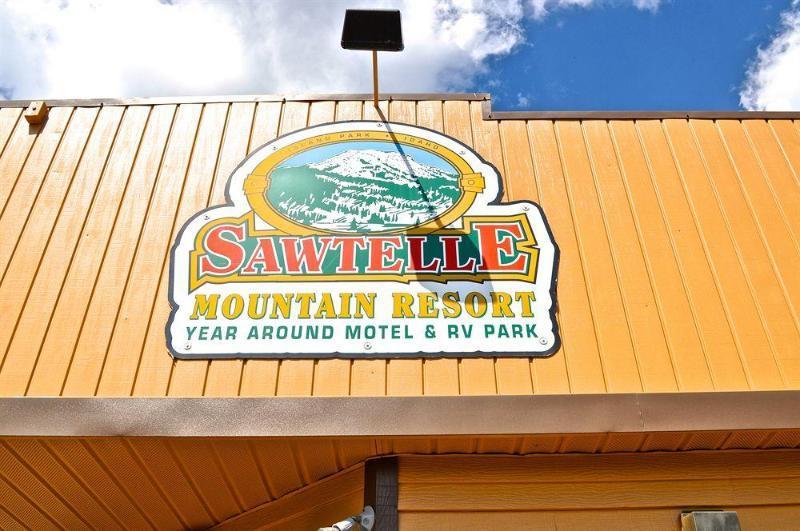 Sawtelle Mountain Resort Айленд-Парк Экстерьер фото